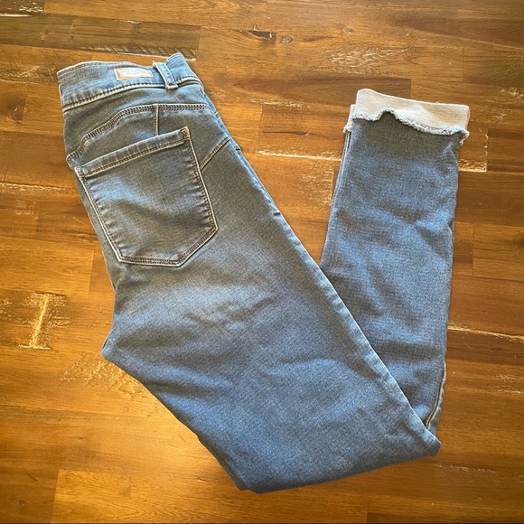 SOLD - Picture 2 of 5